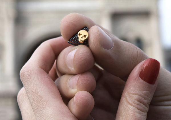 gold skull beard ring is the best present for bearded man Krato Milano