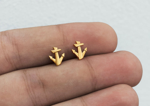ANCHOR stud earrings